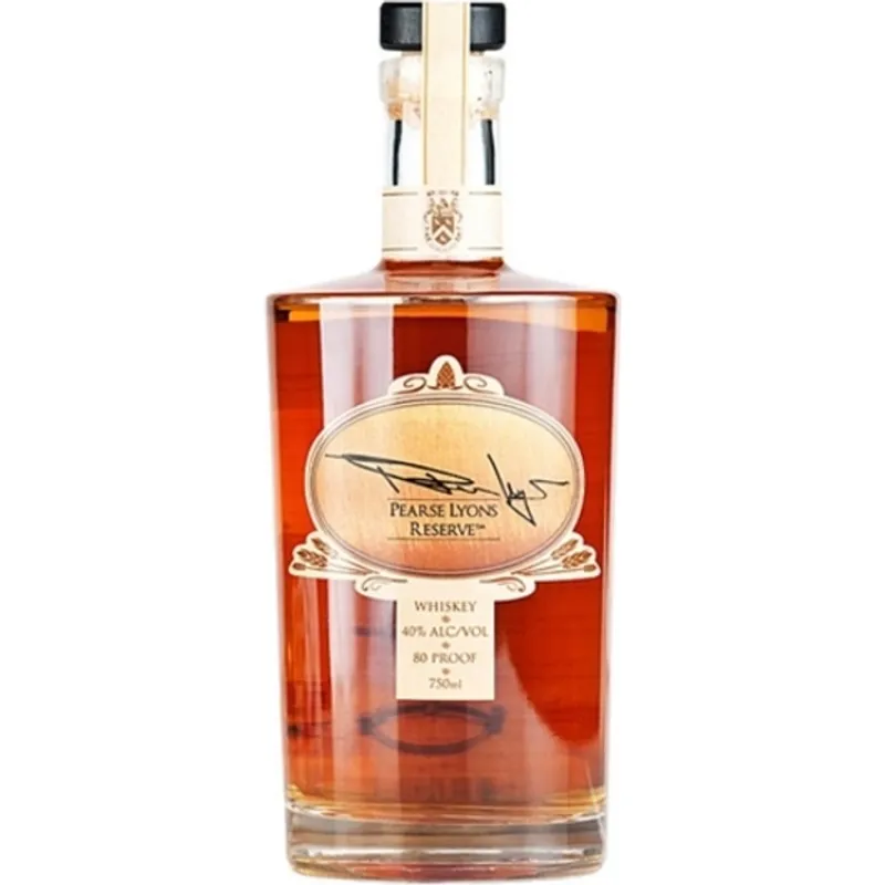Pearse Lyons Reserve Whiskey view 1