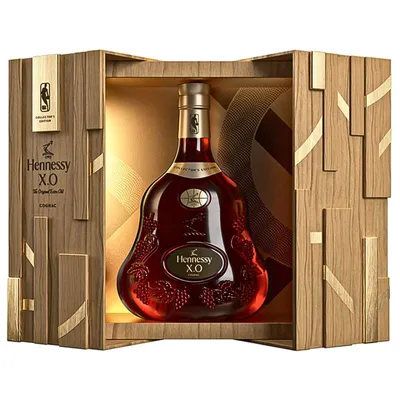 Hennessy X.O Cognac NBA Limited Edition 750ml