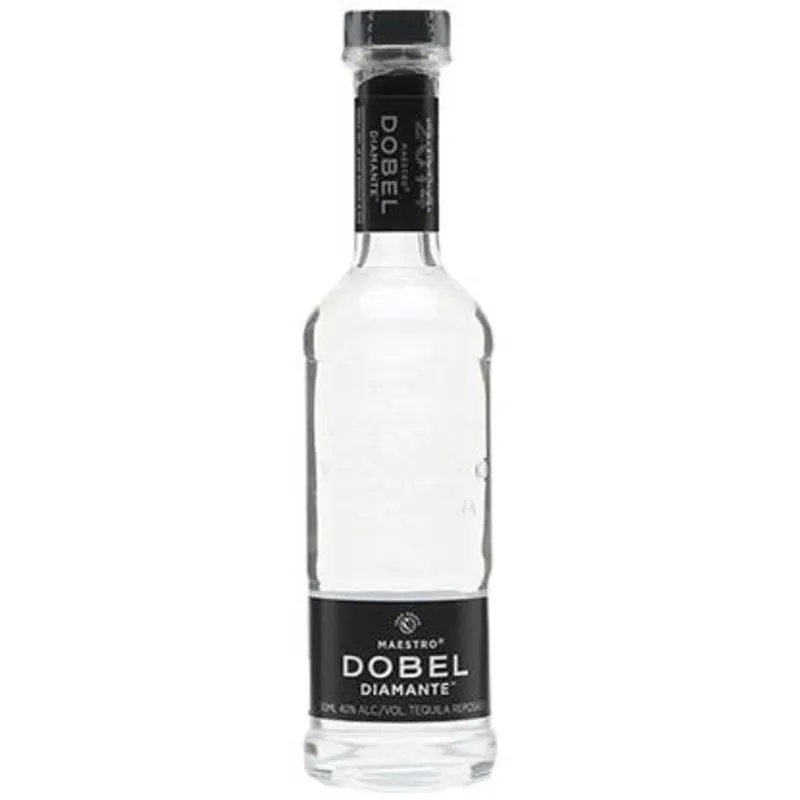 Maestro Dobel Diamante Tequila view 1