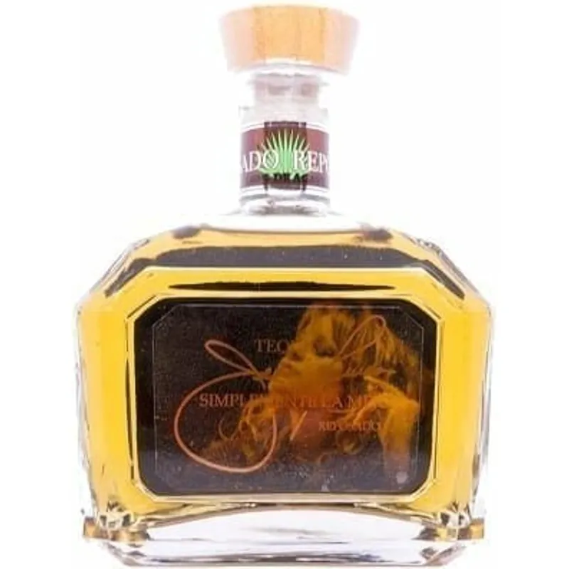 Jenni Rivera Reposado Tequila view 1