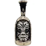 Dos Artes Limited Edition 'Skull' Blanco Tequila 750ml Bottle